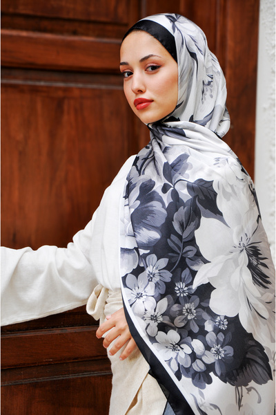 MSCARFS شال حريري منقوش من سود