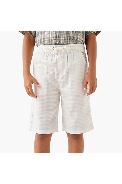 ELIGO Textured Shorts with Drawstring Closure and Pockets