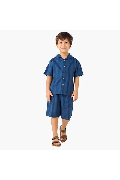 Juniors Textured Shirt and Shorts Set