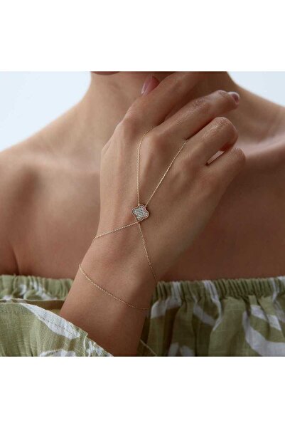 Cherry by Özkonak Taşlı Yonca Şahmeran