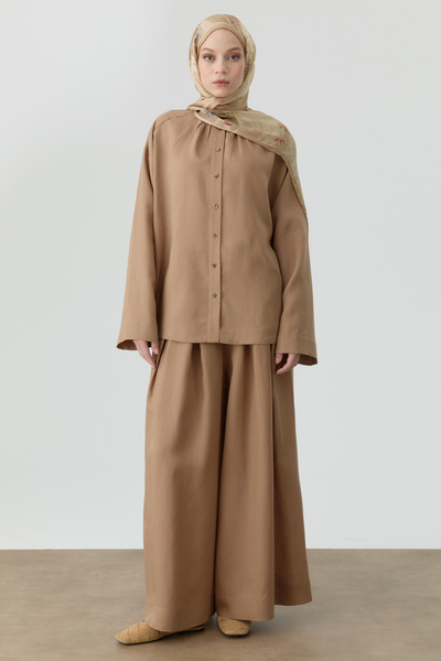 Tuğba Bel Lastikli Plikaşe Detaylı Pantolon - Vizon