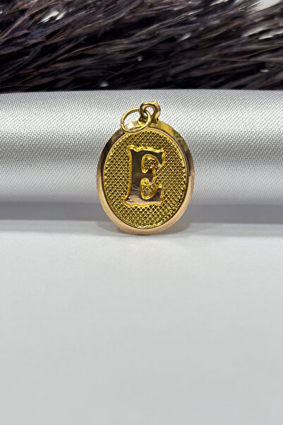 DİAMİNE PIRLANTA 14 Ayar Altın Nostajık Oval E Harf Plaka Kolye Ucu