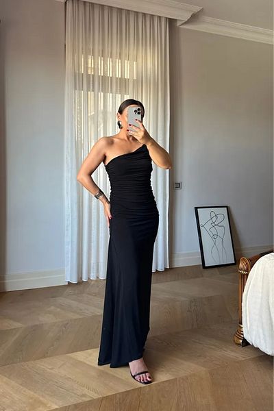Tuba Butik One Shoulder Gather Detailed Long Dress