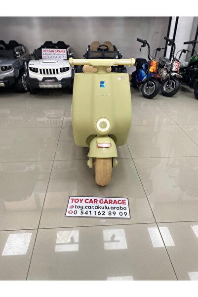 Toys VESPA AKÜLÜ MOTOR 3-9 YAŞ