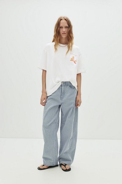 Pull & Bear White Tate Gallery T-shirt