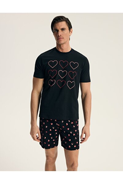 Henderson Set pijama scurtă pentru bărbați HOMME, format din două piese, tricou și pantaloni scurți, model cu inimă, croială slim fit | Ser