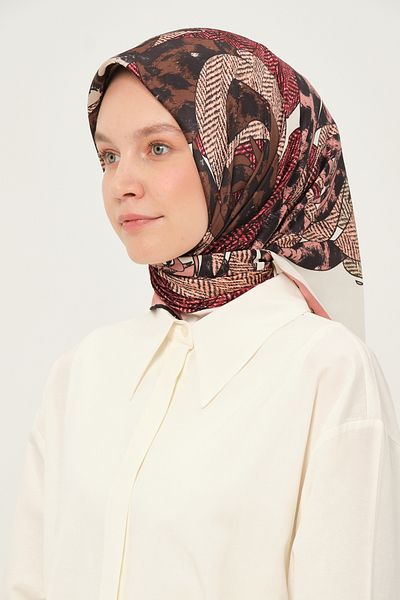 Madame Polo Printed Rayon Scarf Multicolor Wrinkle-Free Patterned