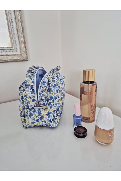 BABY KANGAROO Quilted Ruffle Toiletry Bag – Blue Floral 100% Cotton, Large Travel Organizer