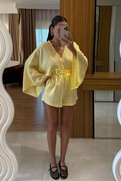 Gizem Ecemiş Biana Sarı Müslin Yarasa Kol Takım