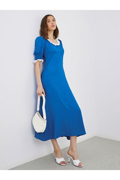 Styli Textured Smocked A-Line Midi Dress with Lace Trim