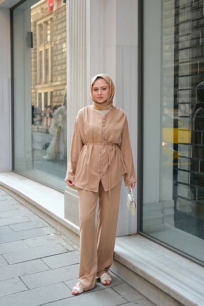 LOCCO Women's Brit Button Detailed Linen Suit Mink