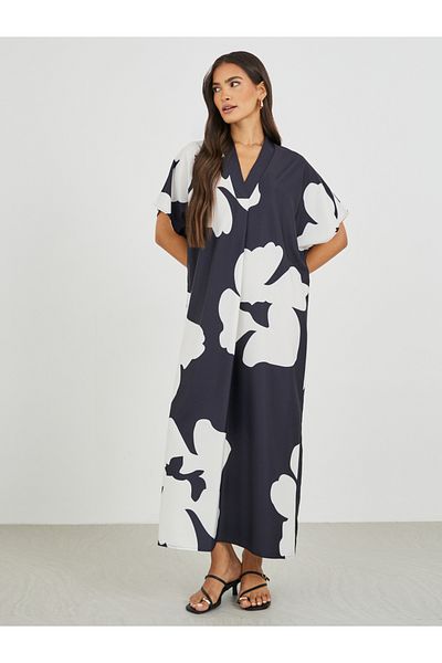 Styli Floral Print Batwing Sleeve V-Neck Maxi Dress