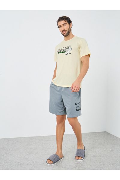 Styli Garfeild Graphic Print Short Sleeve T-Shirt and Shorts Set