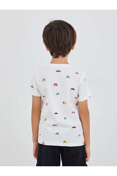 Styli Graphic Print Round Neck T-Shirt