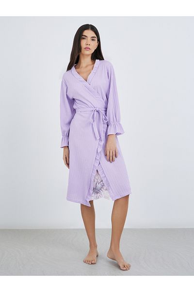 Styli Textured Rib Ruffle Edge Robe