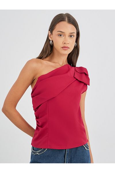 Styli Side Ruffled Detail One Shoulder Blouse
