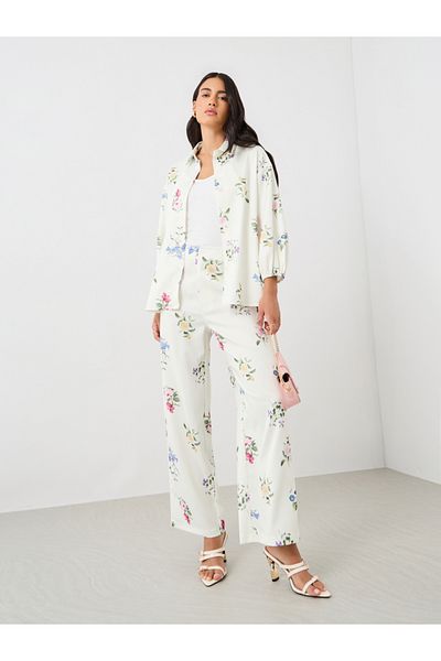 Styli Floral Print Balloon Sleeves Buttoned Shirts
