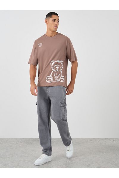 Styli Graphic Print Oversized Round Neck T-Shirt