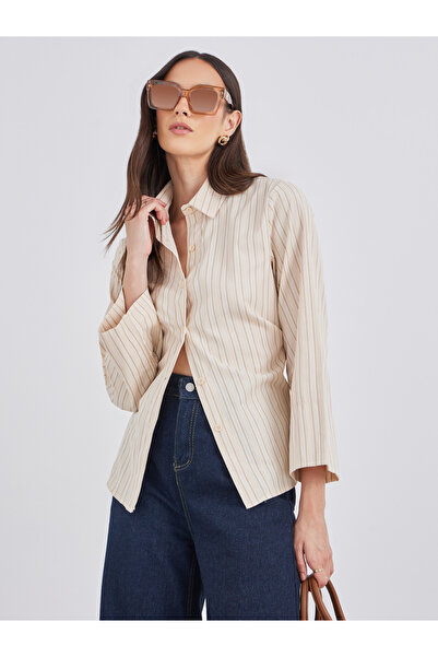 Styli قميص مخطط باللون البيج بياقة واسعة وقصة مريحة