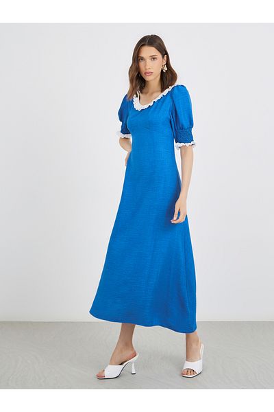 Styli Textured Smocked A-Line Midi Dress with Lace Trim