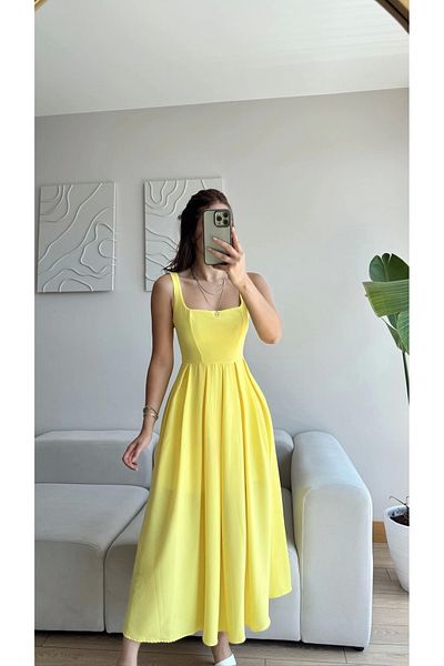 Zoom Butik Valeria square neck midi dress - yellow