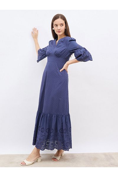 Styli Schiffli Detail Ruffled Hem A-Line Maxi Dress