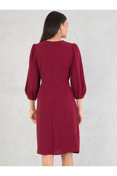 Femmella By Styli Maroon Crinkled Knot Detail A-Line Knee-Length Dress