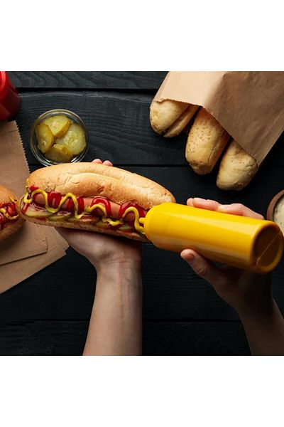 CME 3 plastic squeeze bottles for ketchup, mustard, and similar liquids