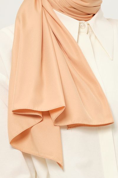 Madame Polo Plain Twil Shawl Gold Non-Slip Wrinkle-Free Fabric