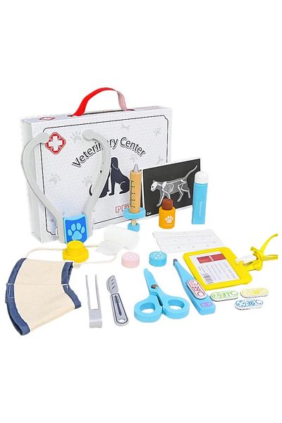 CREATIVE Toy veterinary kit, with 22 accessories, for children 3 years+, made of wood, multicolor