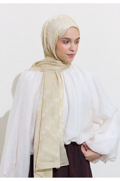 Freshscarfs Nori Silky Jacquard Shawl Beige