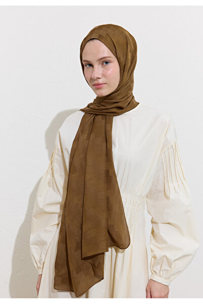 Freshscarfs Nori Silky Jacquard Shawl Milky Brown