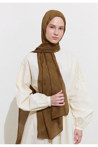 Freshscarfs Nori Silky Jacquard Shawl Milky Brown