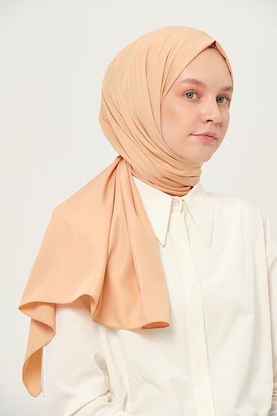 Madame Polo Plain Twil Shawl Gold Non-Slip Wrinkle-Free Fabric