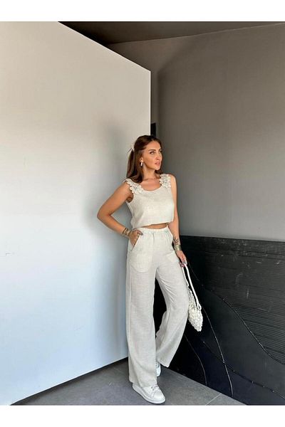 EGZOTİK ASORTİK Floral Detailed Strap Blouse Pants Set