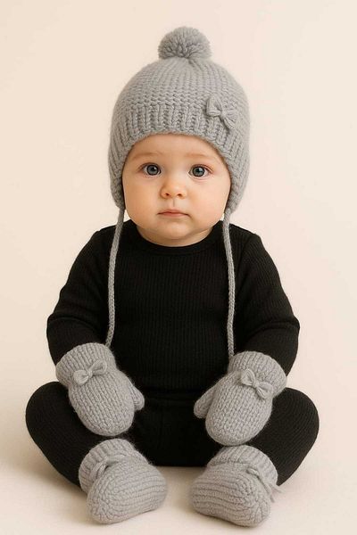 AXXAN Newborn Boy Girl Baby Set Hospital Exit Set Hat Gloves Booties Socks Set Set of 3 0/12 Months