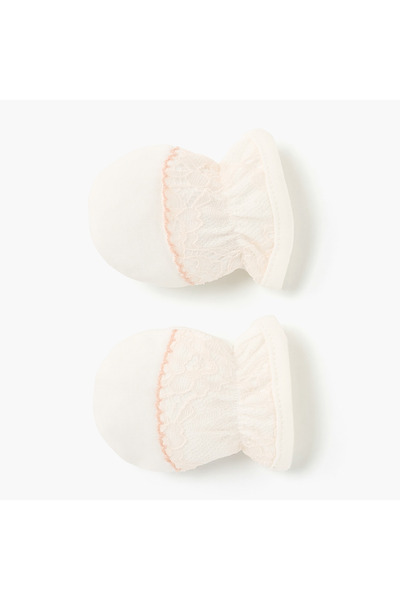 giggles Lace Mittens