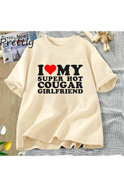 Tarzsokak Είμαι η σούπερ καυτή φίλη μου από το Cougar T-shirt ανδρικά αστεία ...