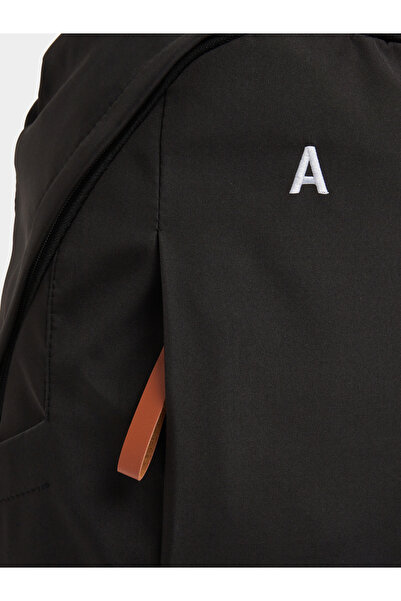 Styli Unisex Black Backpack with Side Pocket