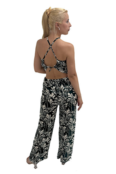haha Green and White Patterned Trousers for Women - Crop Set