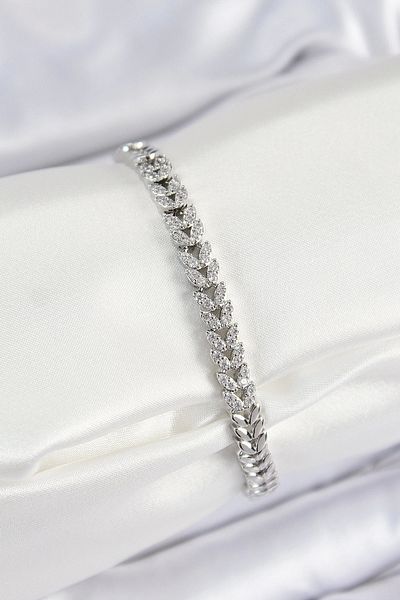 Clariss Brass Zircon Stone Row Leaf Model Silver Color Women's Bracelet