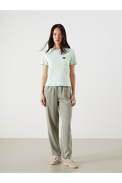 LC Waikiki Crew Neck Embroidered Women's T-Shirt