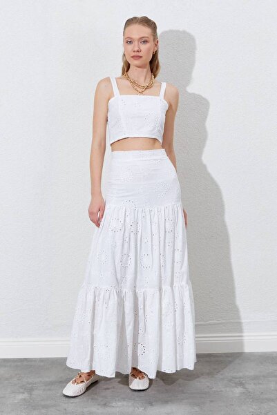 Butik Fistolu Beyaz Takım