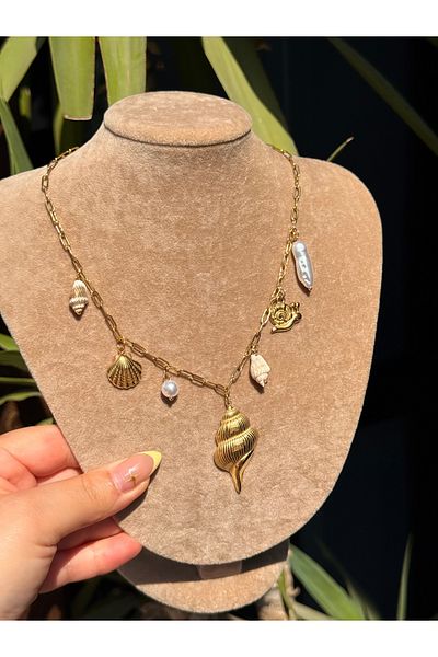 luxyansımalar Steel Charm Necklace