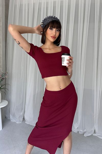 New Now Square Necklace Crop Slit Skirt Suit