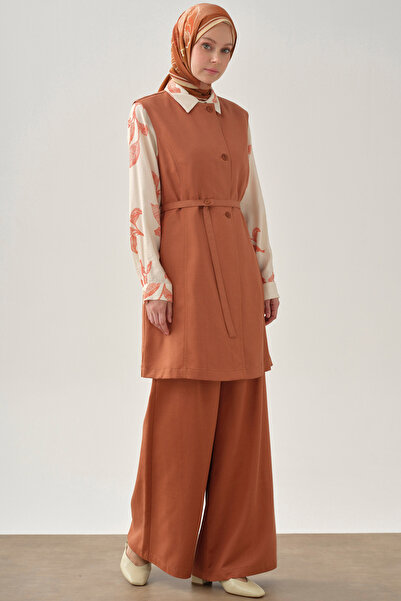 Tuğba Kemerli Sıfır Yaka Yelek - Kiremit