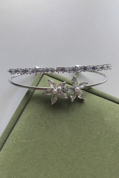 AurorAccessory Silver Color White Stone Double Flower Adjustable Wrist Bracelet Handcuff