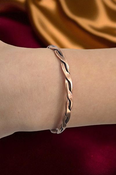 NBS Beautiful Naturel Stones Pure Copper Bracelet Twisted Fine Exquisite Design Adjustable Handcrafted Very Good Quality
