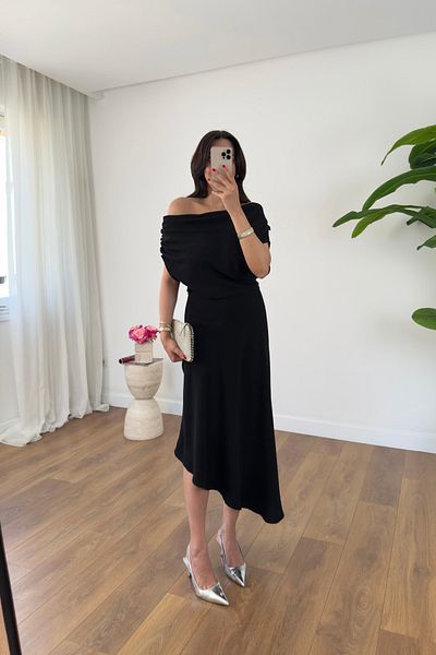 BİRCANÇİL Vionna Black Asymmetrical Cut Dress
