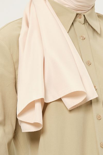 Madame Polo Plain Twil Shawl Stone Non-Slip Wrinkle-Free Fabric